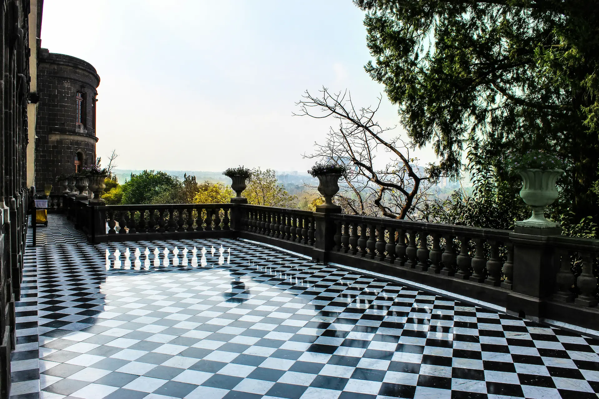 Grande terrasse carrelée